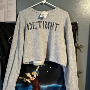 Detroit sweatshirt crop top